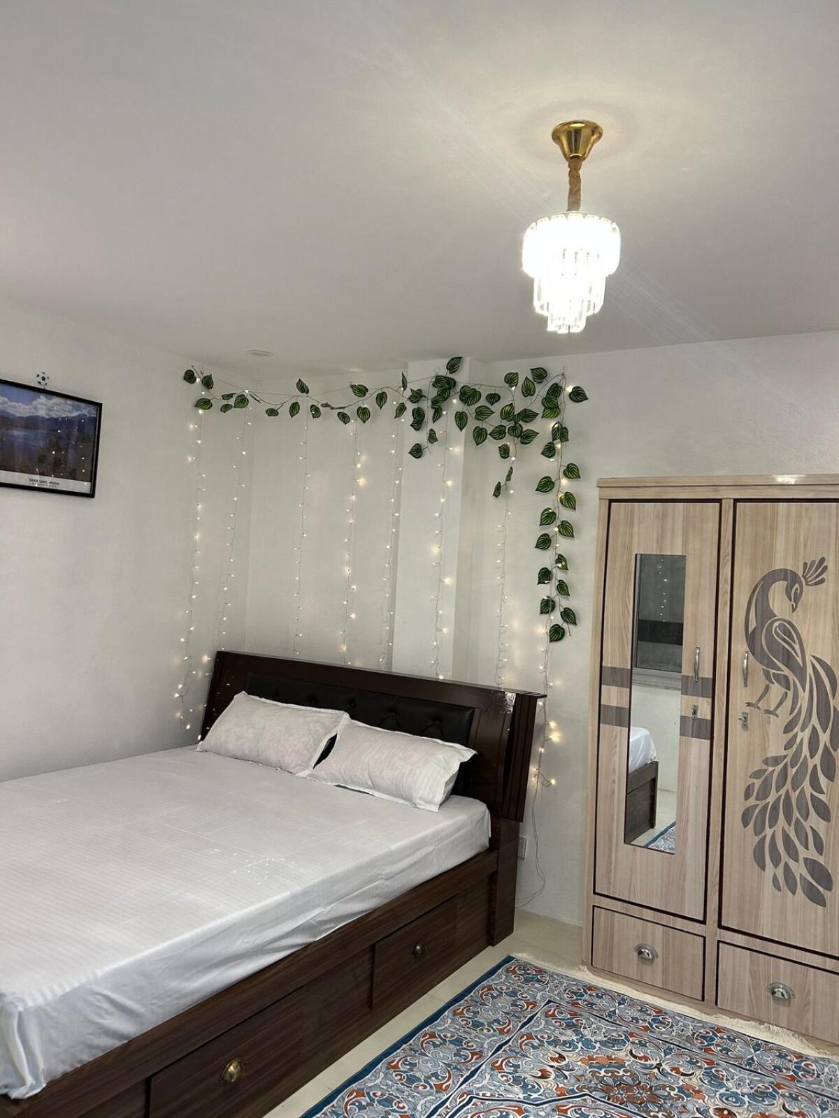 Cozy Room With Stunning Nightview Rooftop! Κατμαντού Εξωτερικό φωτογραφία